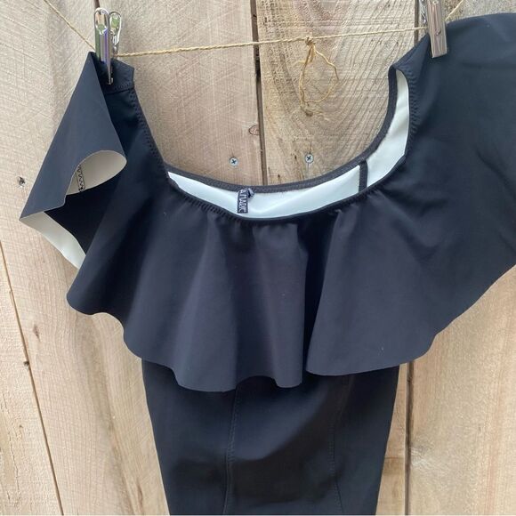 LISA MARIE FERNANDEZ the mira flounce maillot in black bonded bathing suit - Picture 10 of 14